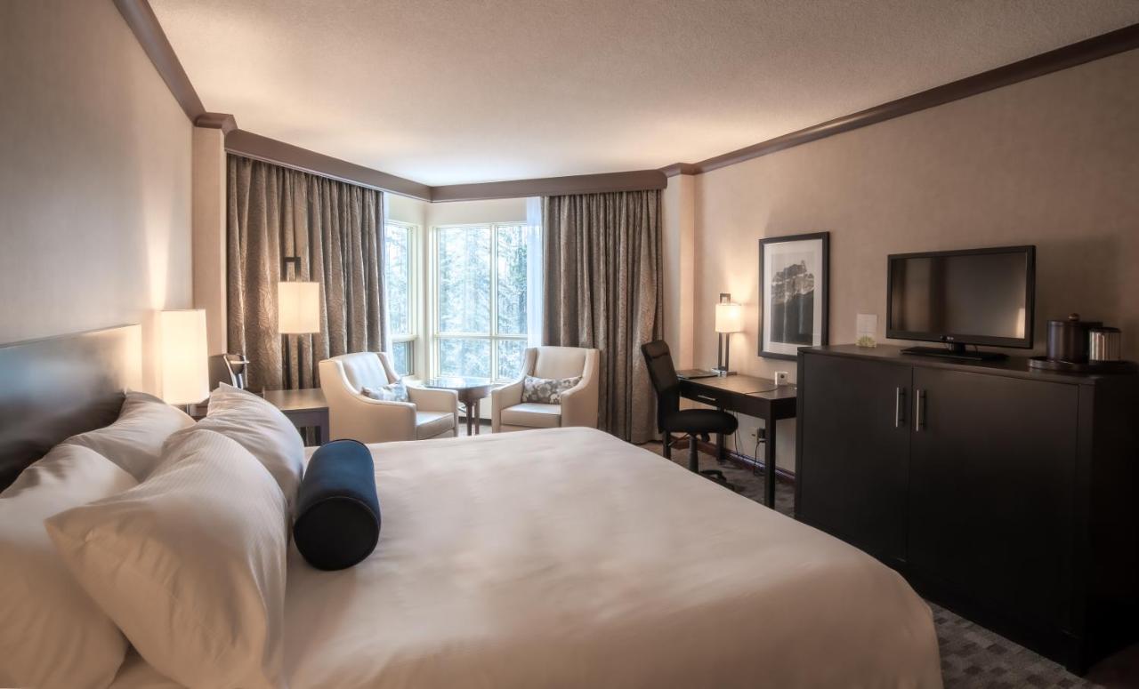 The Rimrock Resort Hotel Банф Экстерьер фото